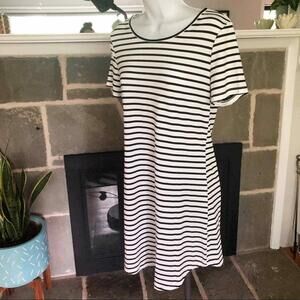 OURS Striped Dress  S T-Shirt Short Sleeve Black White